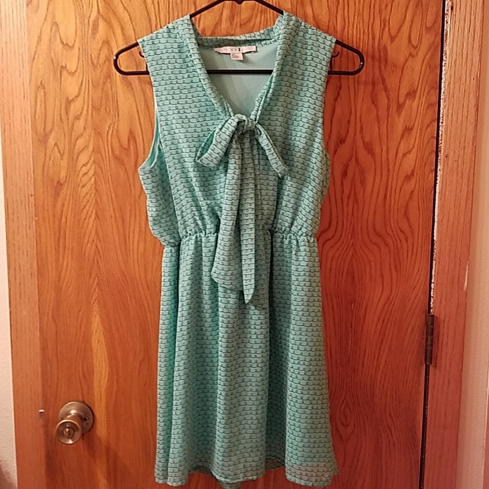 Sleeveless blouse